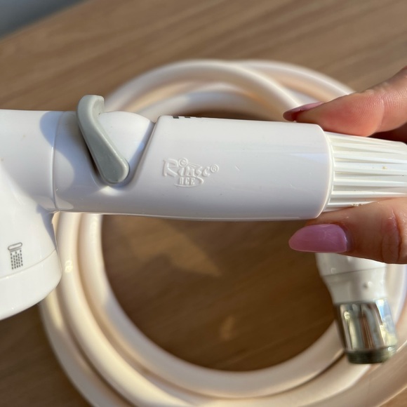 Pet Dog Handheld Attachment Head Extender Shower Sprayer with Hose for Bathing - Picture 2 of 5